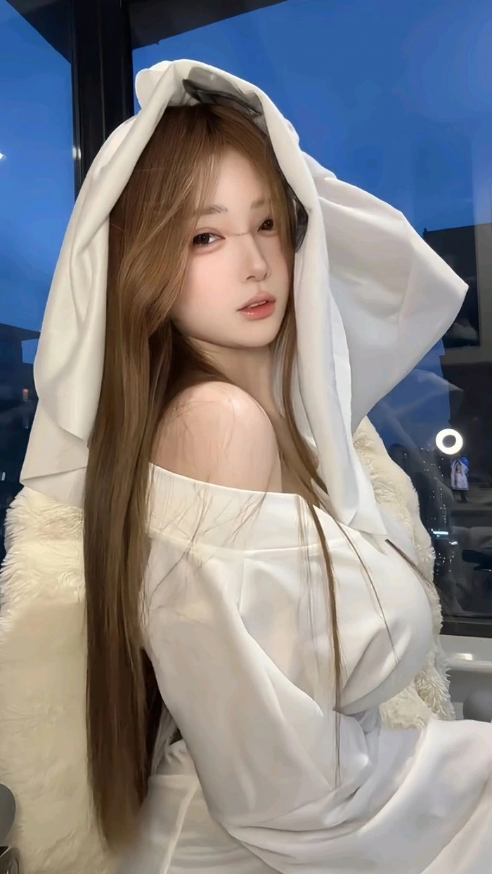 cô gái 18 tuổi phong cách