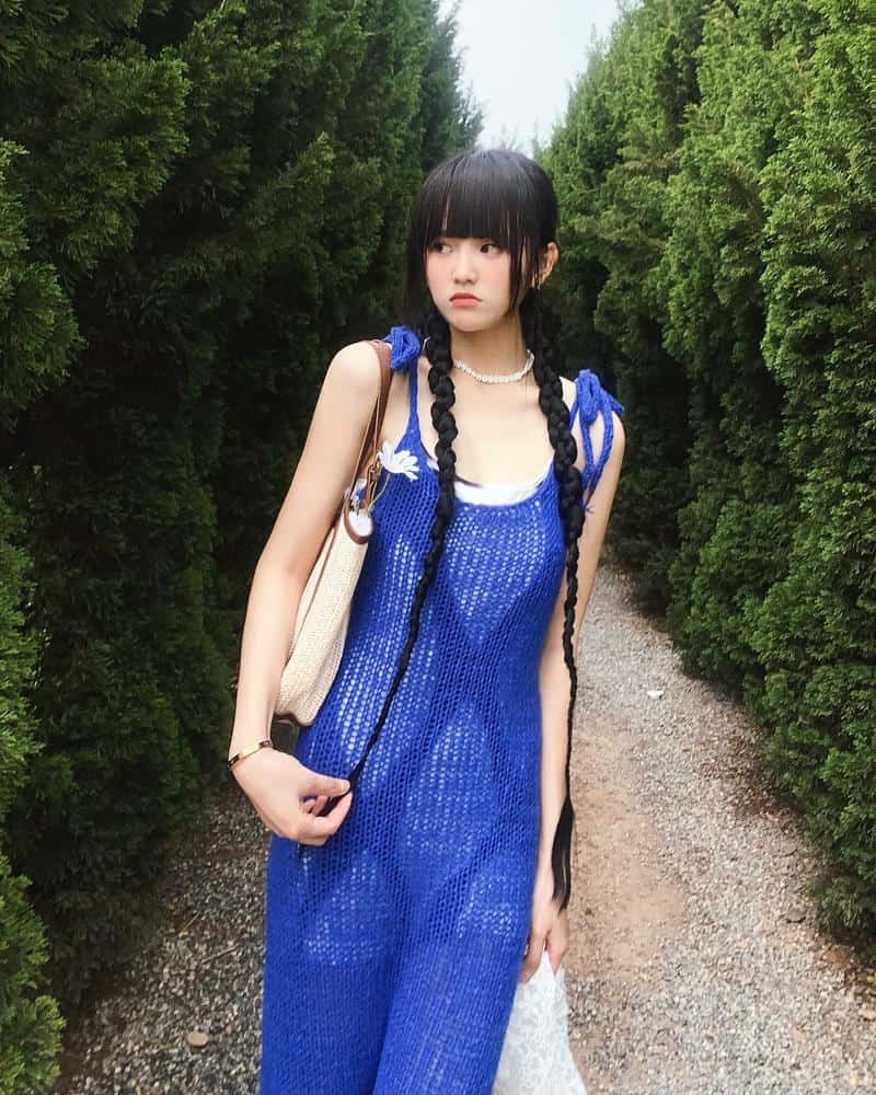 gái đẹp diện váy lưới mỏng