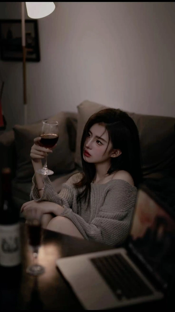 gái đẹp ưu sầu