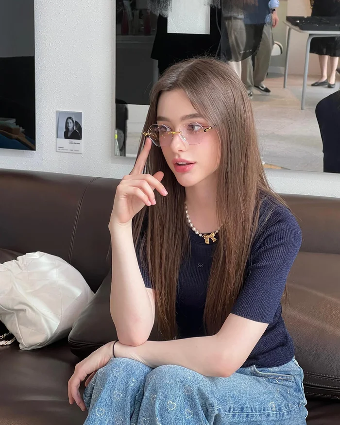 gái xinh 2k5 dễ thương