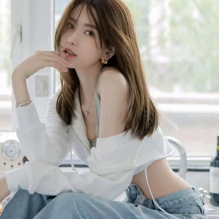 gái xinh châu âu mang vẻ đẹp cuốn hút