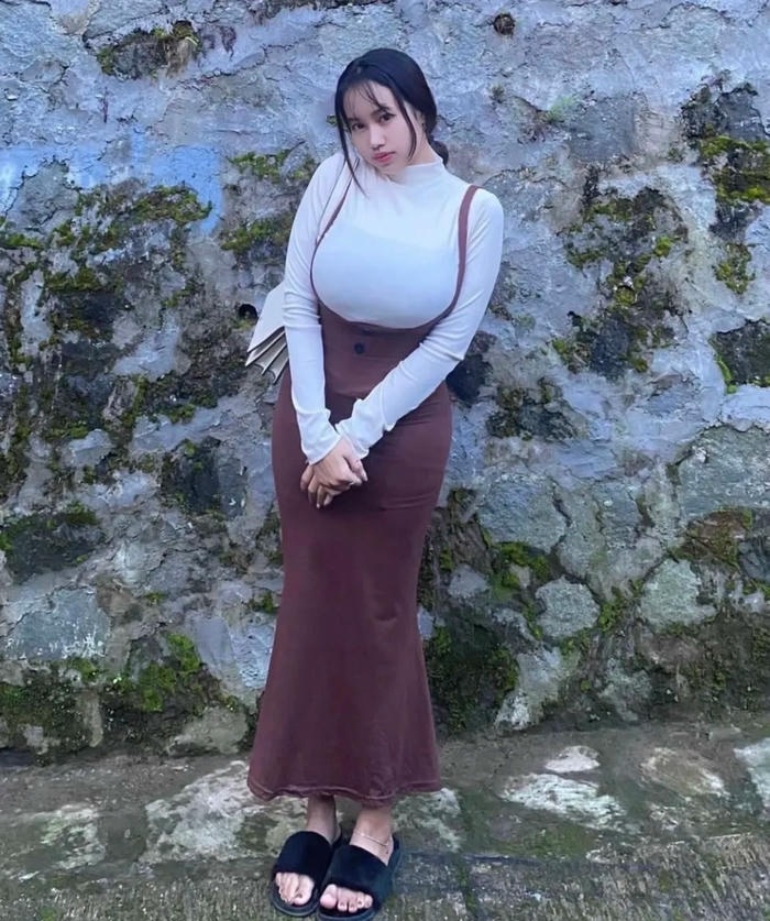 gái xinh ngực khủng 25