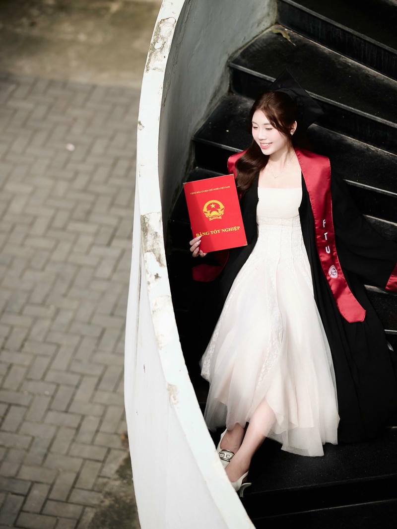 hình ảnh gái xinh cười