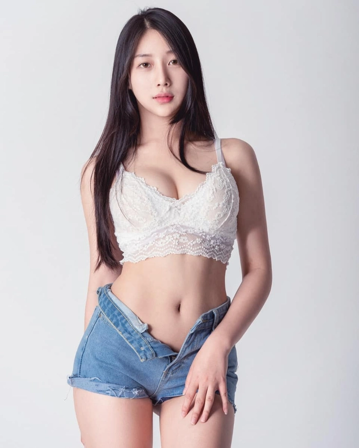 hình nền điện thoại gái xinh nghệ thuật