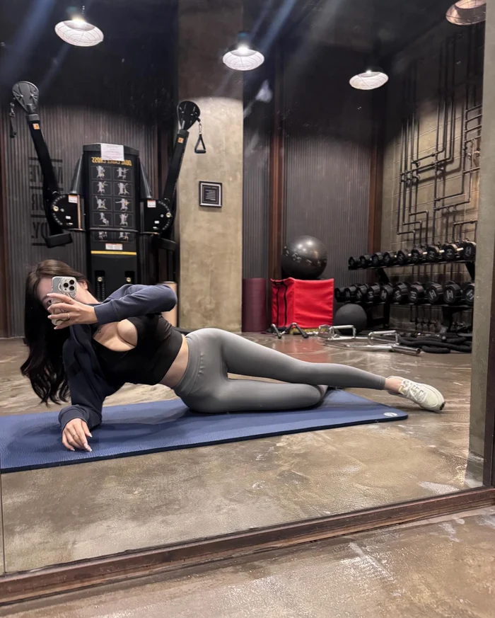 hình nền điện thoại gái xinh nổi bật và dịu dàng