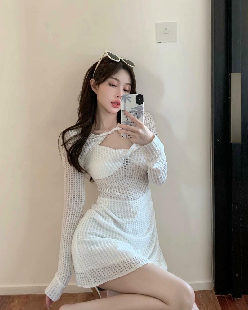 hot girl quyến rũ váy lưới