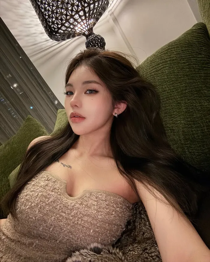 hot girl sang chảnh