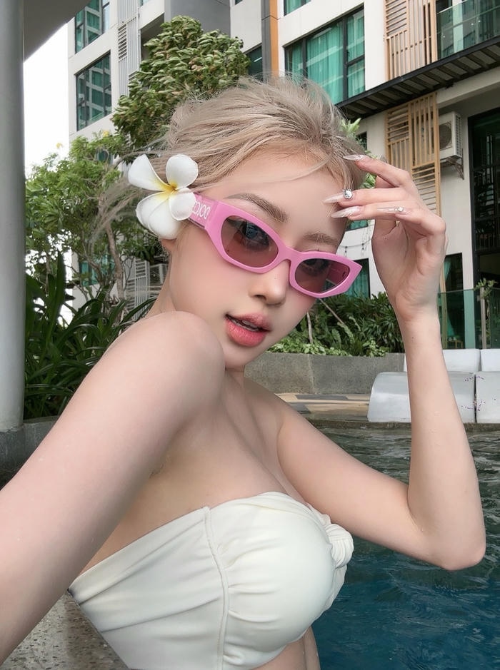 lê huyền diệu 10