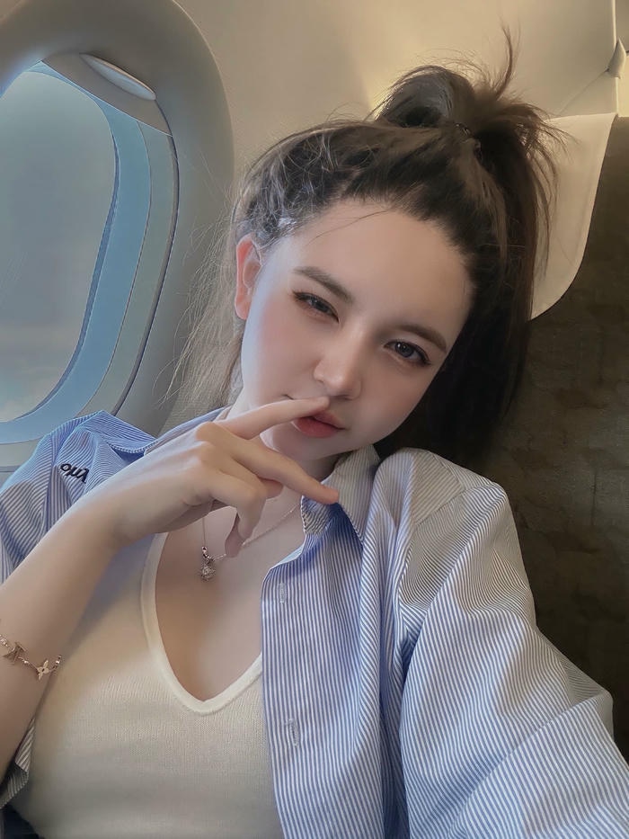 trần huyền châu 26