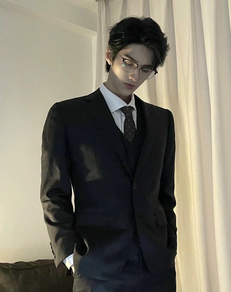 tranh ảnh trai trung quốc