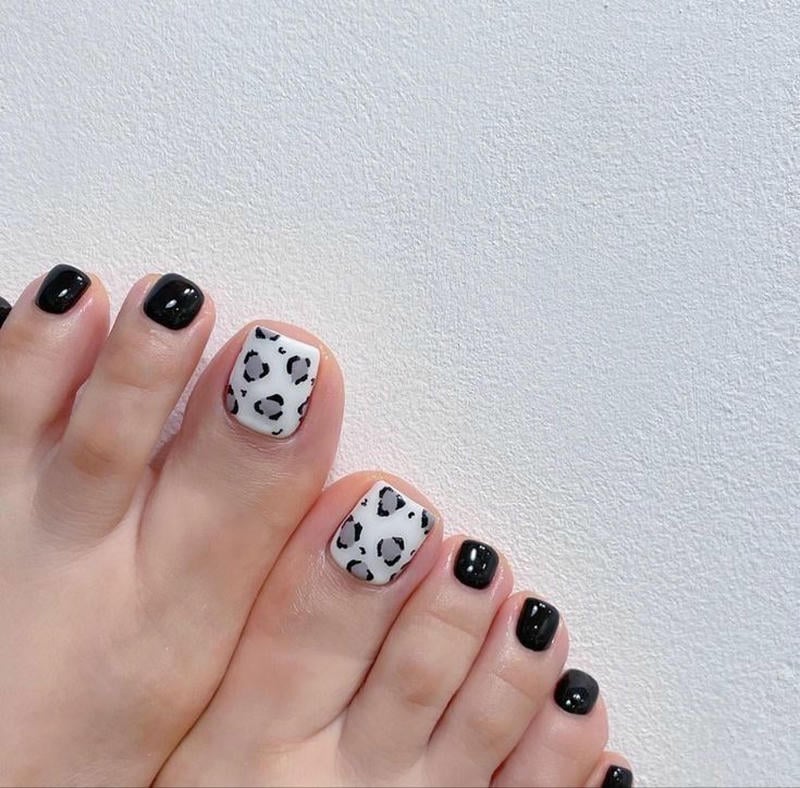 mẫu nail chân cực bắt mắt