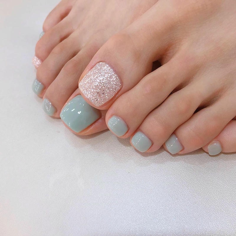 mẫu nail chân cực lạ