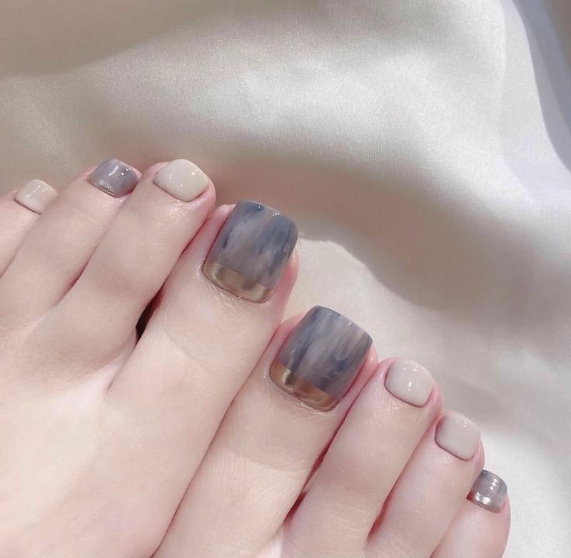 mẫu nail chân đơn giản mà đẹp
