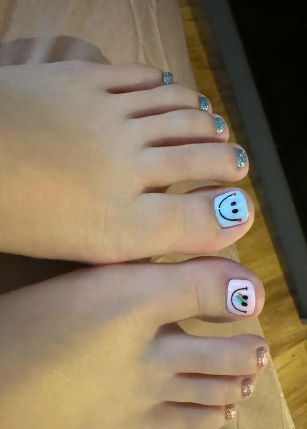 móng mặt cười nổi bật cute