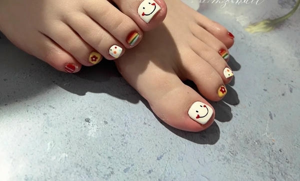 móng mặt cười nổi bật