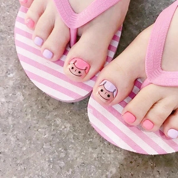 móng mặt cười phá cách