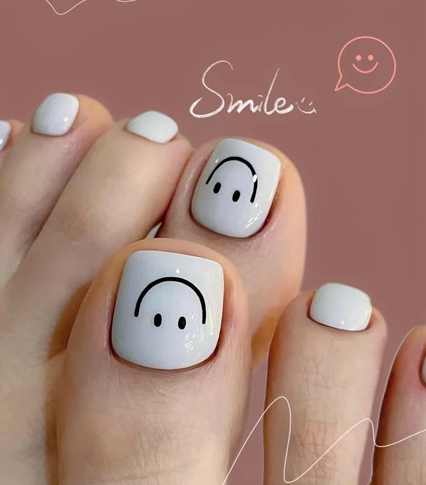 móng mặt cười tinh tế