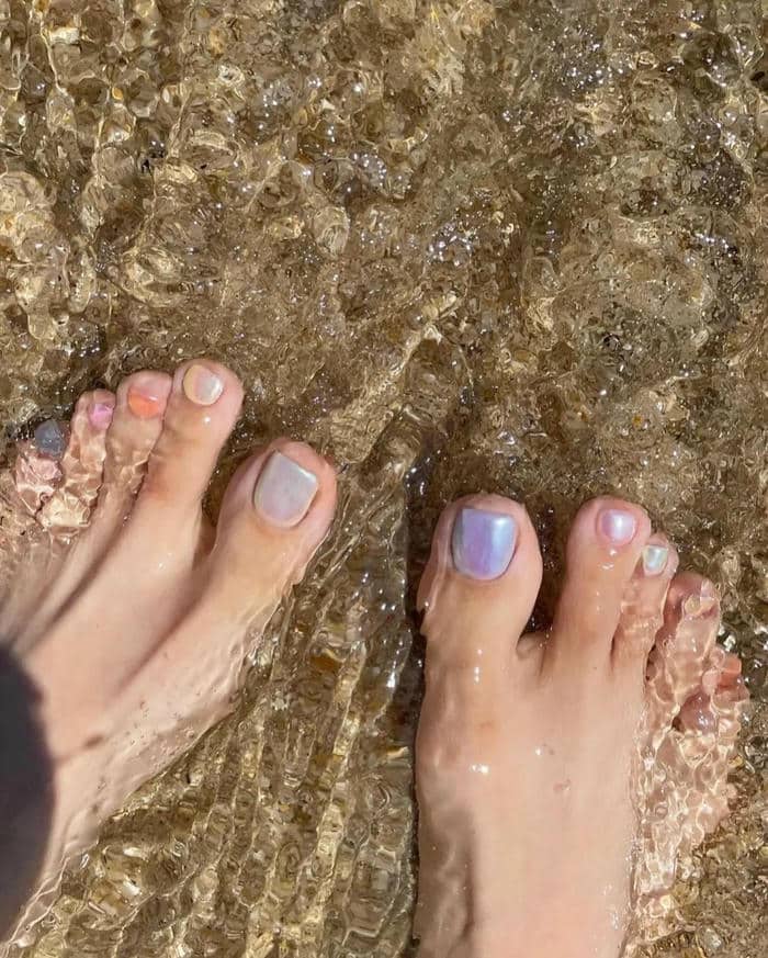 nail chân đi biển phong cách trẻ trung