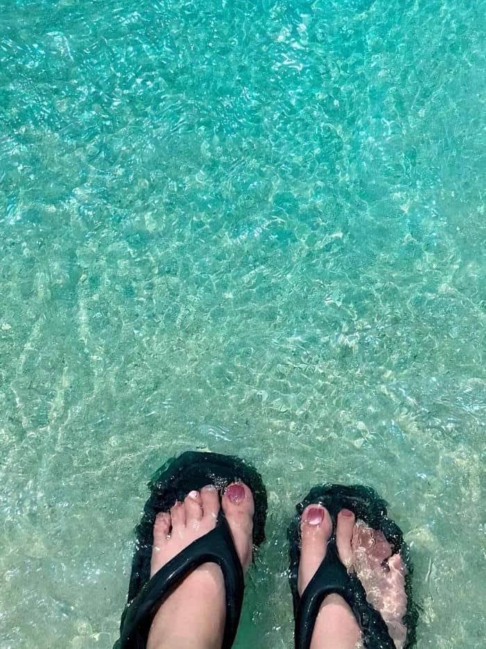 nail chân đi biển trẻ trung