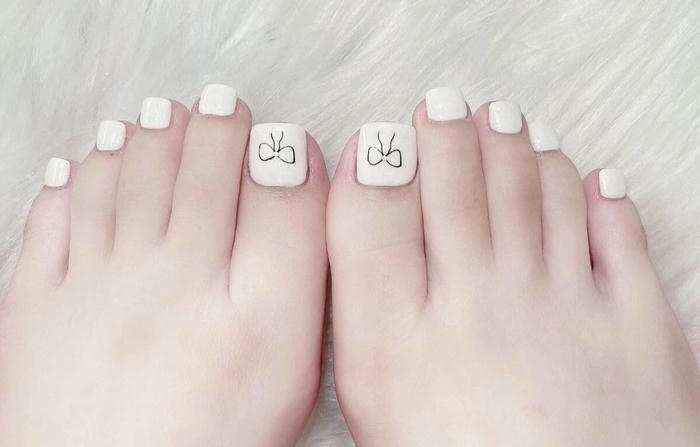 nail chân đơn giản hợp nhiều độ tuổi