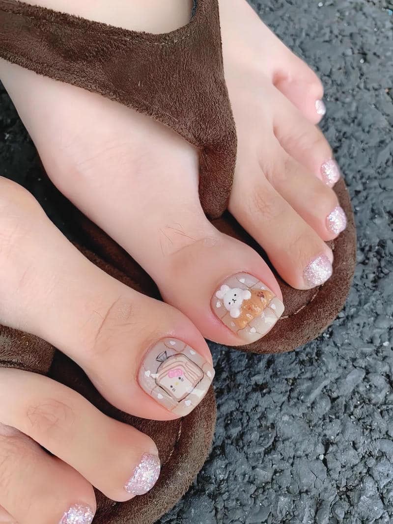 nail chân họa tiết gấu cực lạ