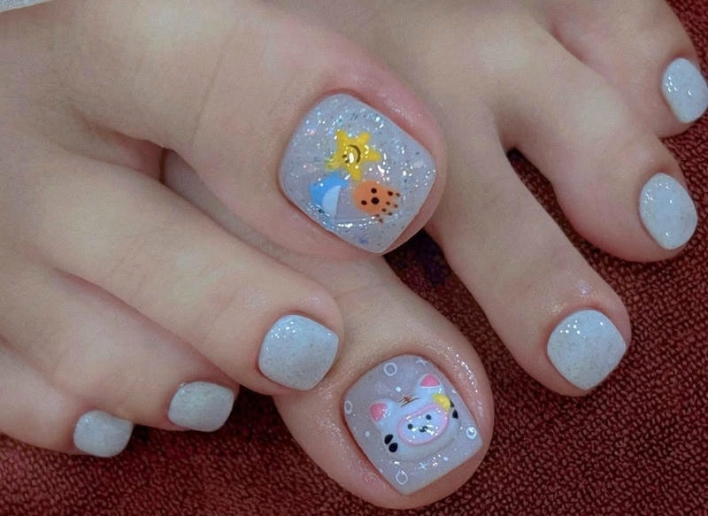 nail chân họa tiết gấu ngộ nghĩnh