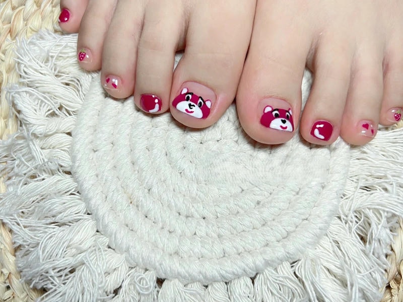 nail chân họa tiết gấu nhẹ nhàng