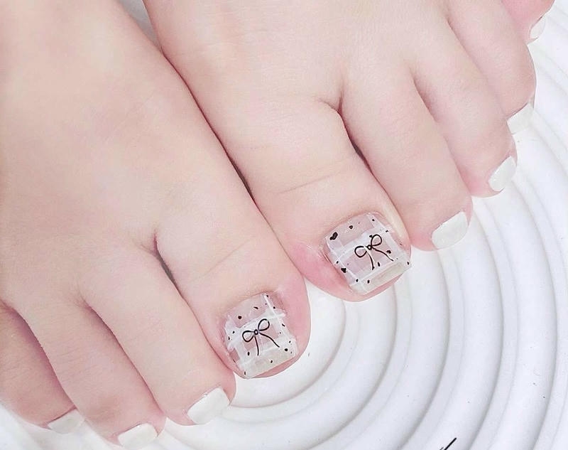 nail chân kẻ ombre