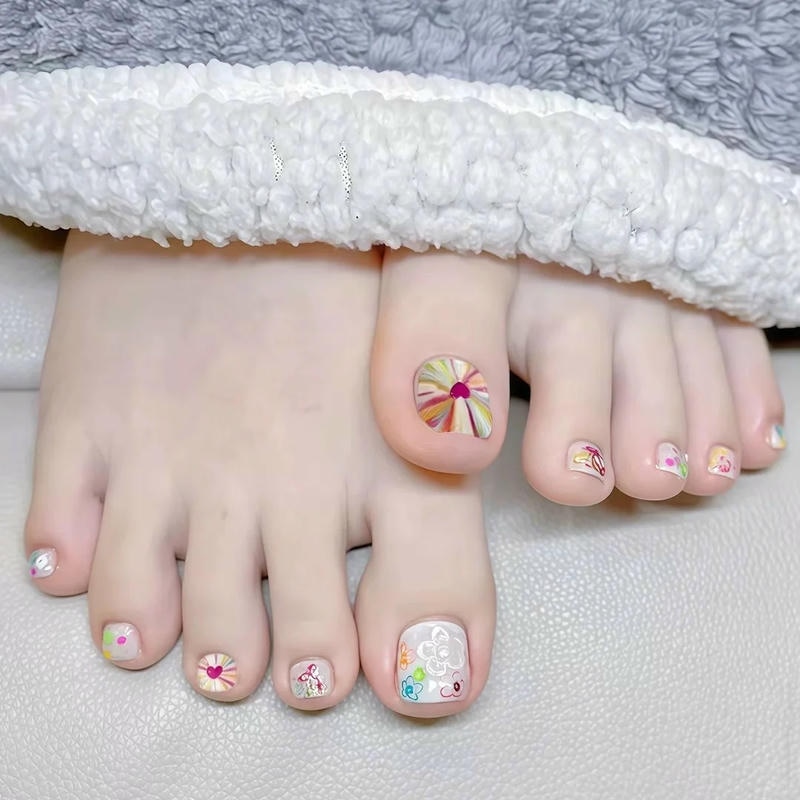 nail chân tết đơn giản tinh tế