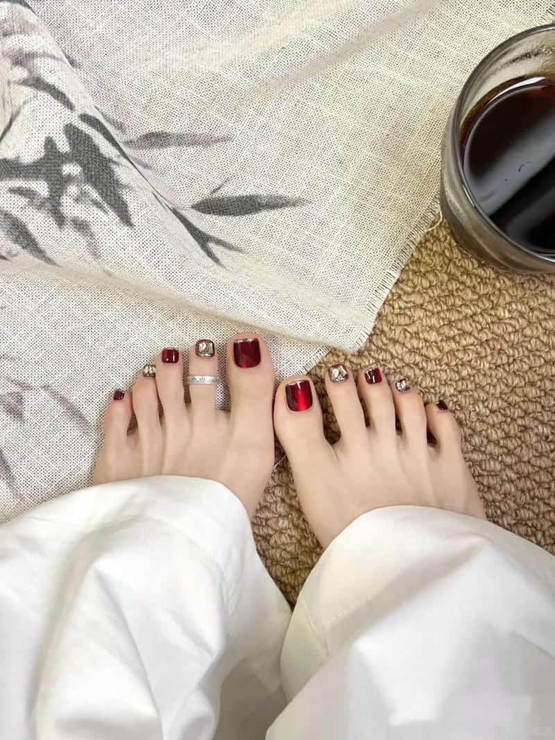 nail chân tết hợp mọi outfit