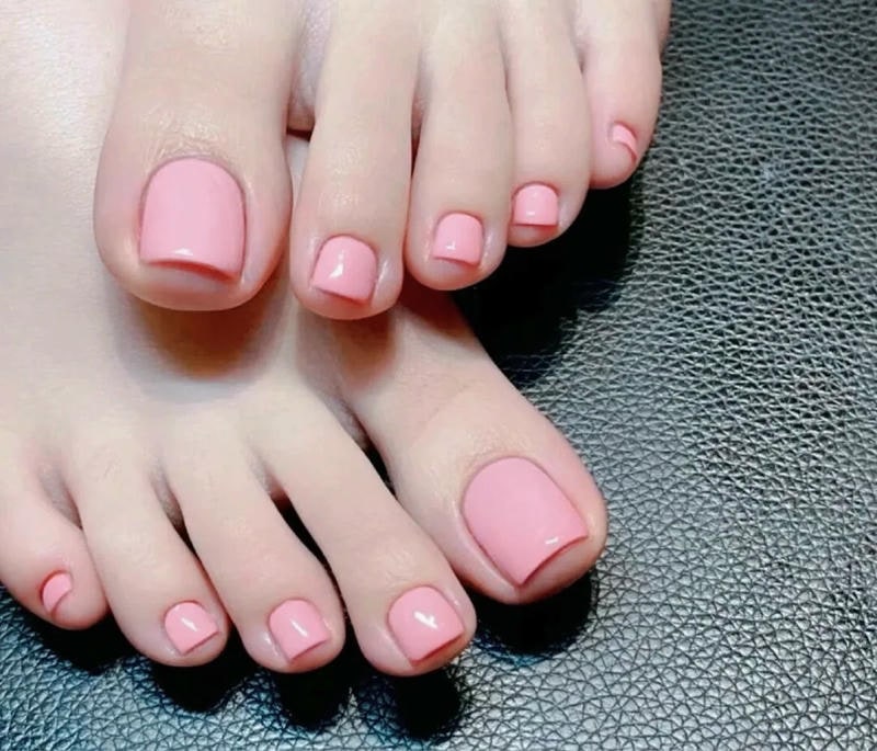 nail chân trơn hiện đại