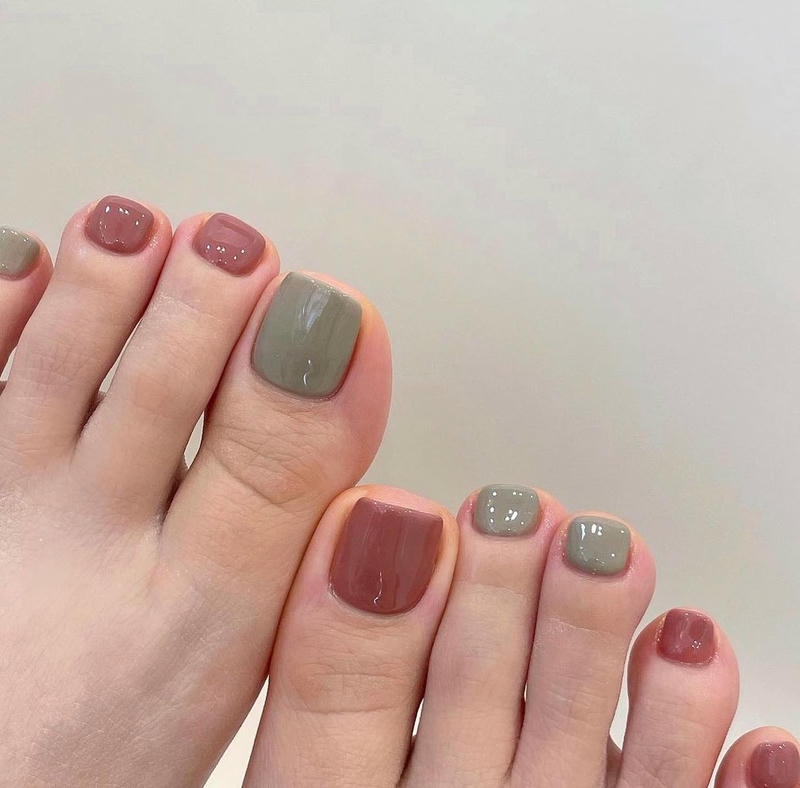 nail chân trơn nhẹ nhàng