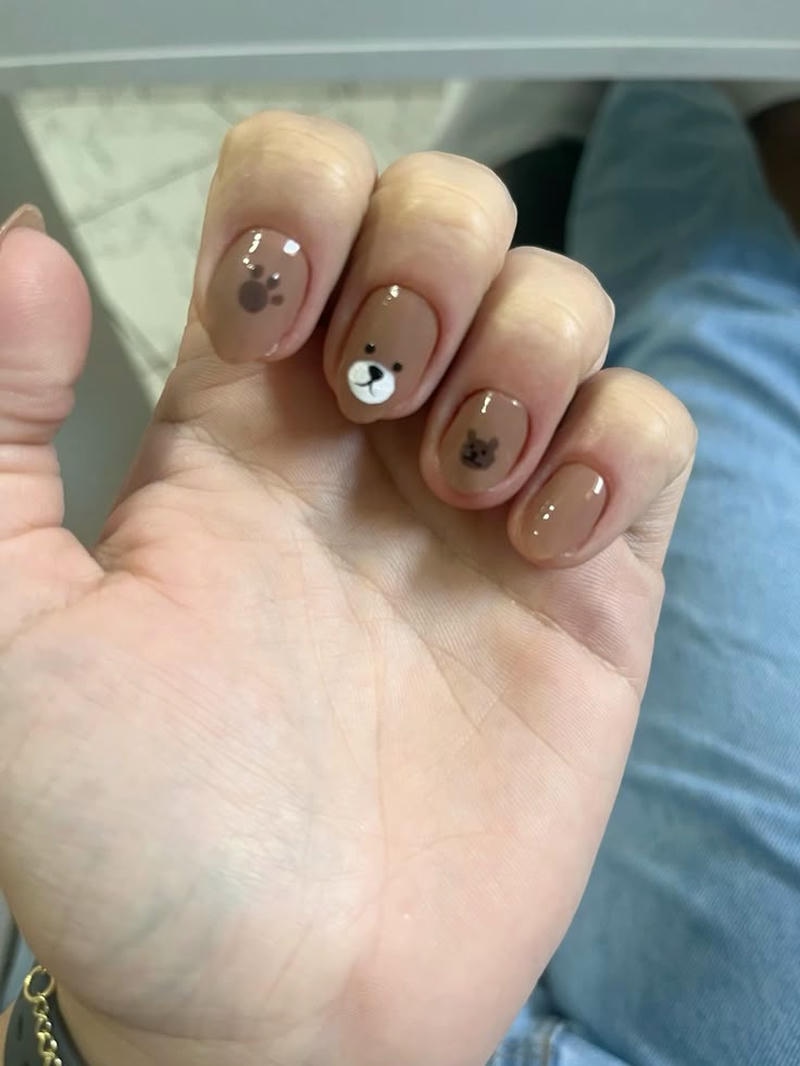 nail con vat cute