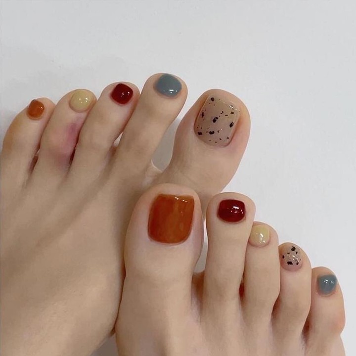 nail nhiều màu sắc trẻ trung