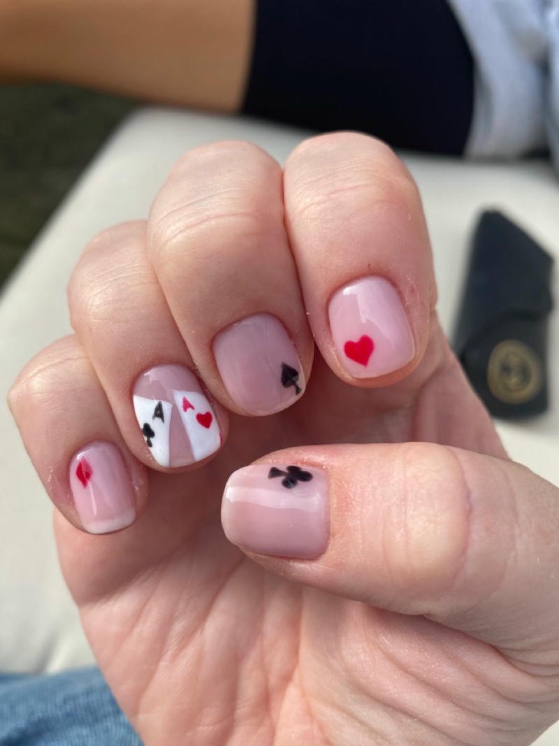 nail tay bộ bài đi chơi