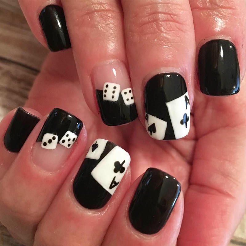 nail tay bộ bài quý phái