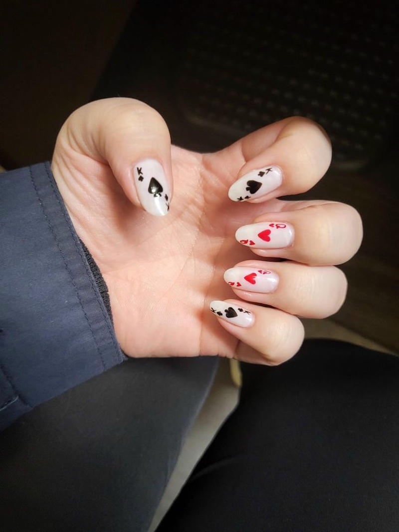 nail tay bộ bài trẻ trung