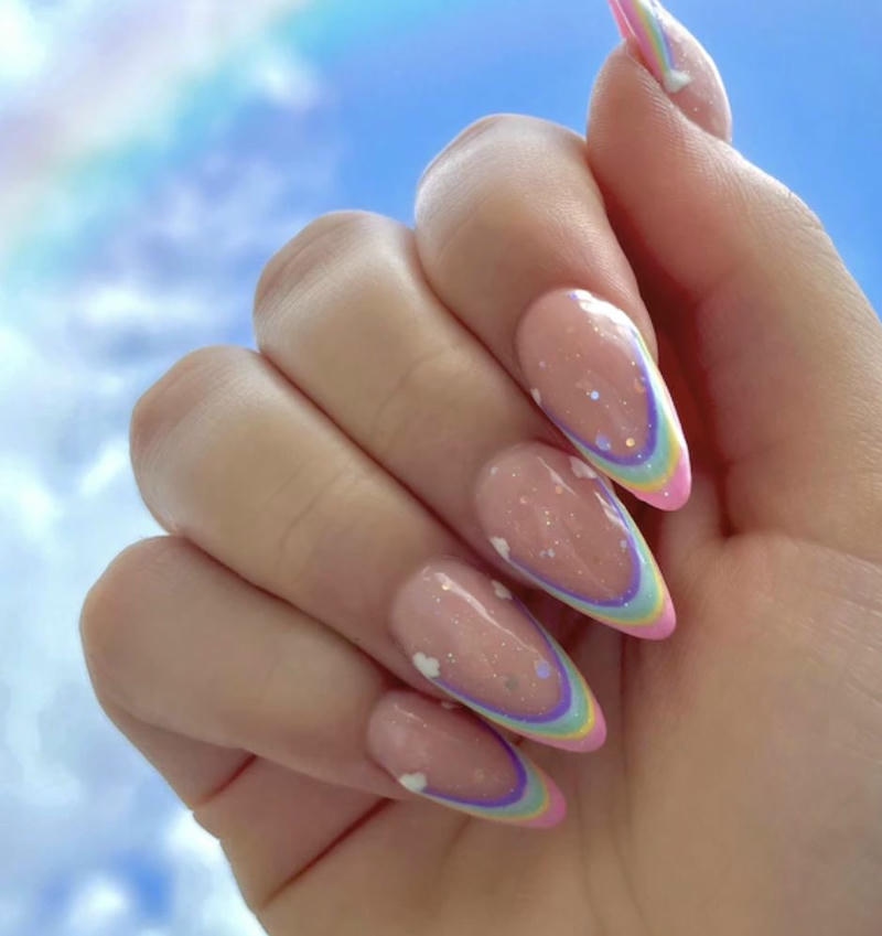 nail tay cầu vồng đáng yêu