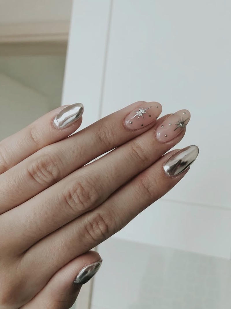 nail tay màu bạc cực bắt mắt