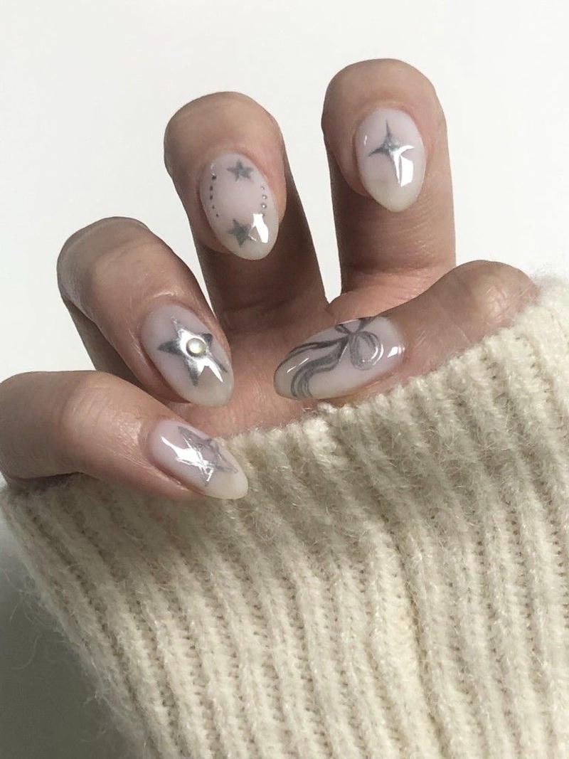 nail tay màu bạc cực lạ