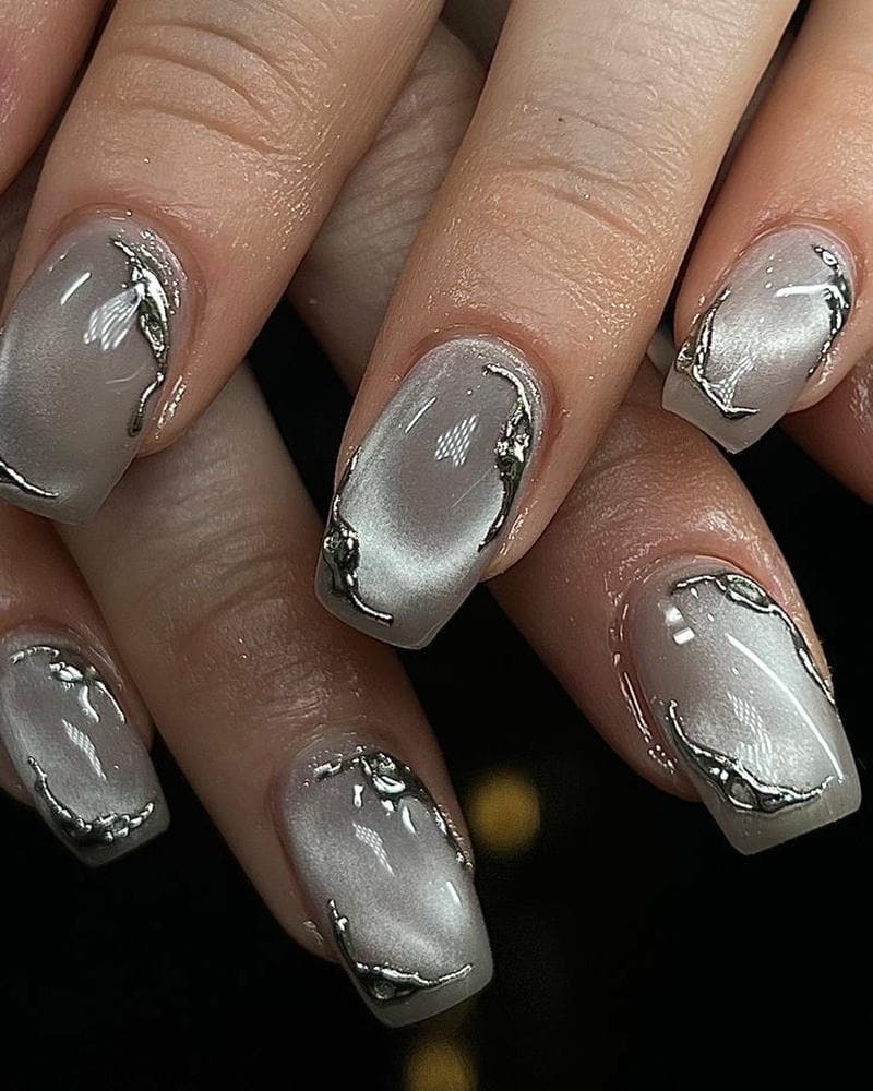 nail tay màu bạc đẹp