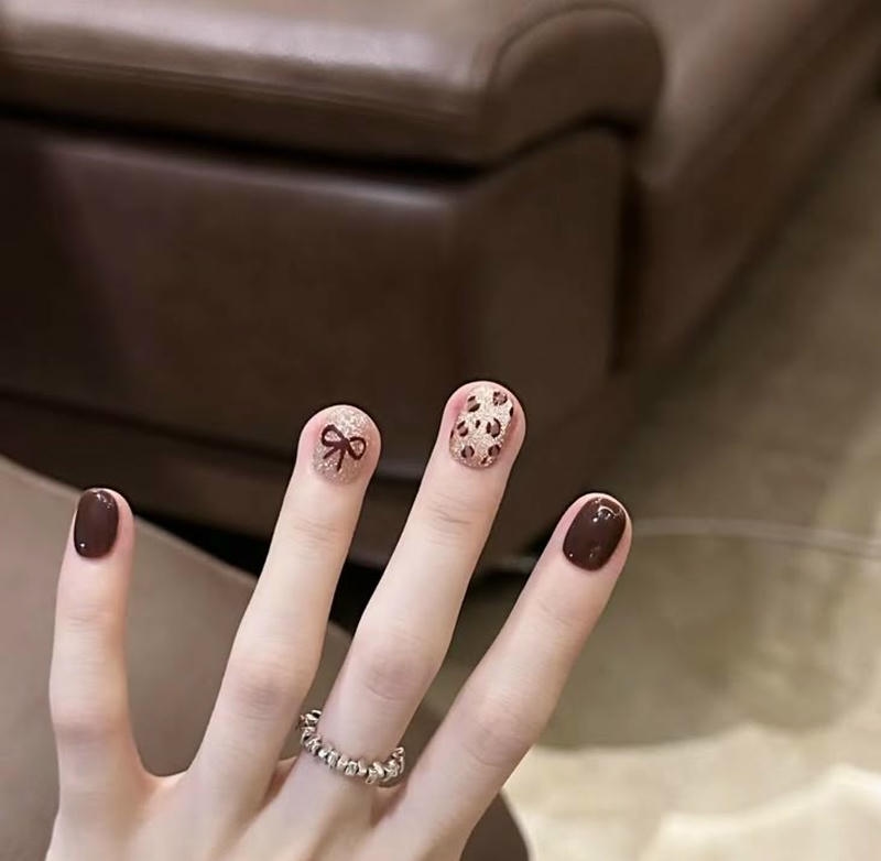 nail tay màu nâu sữa