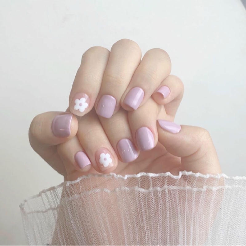 nail tay màu nude vân đá