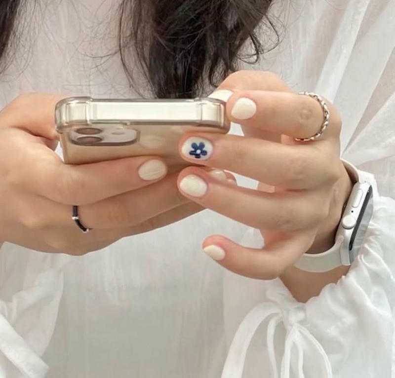 nail tay màu trắng cực hot