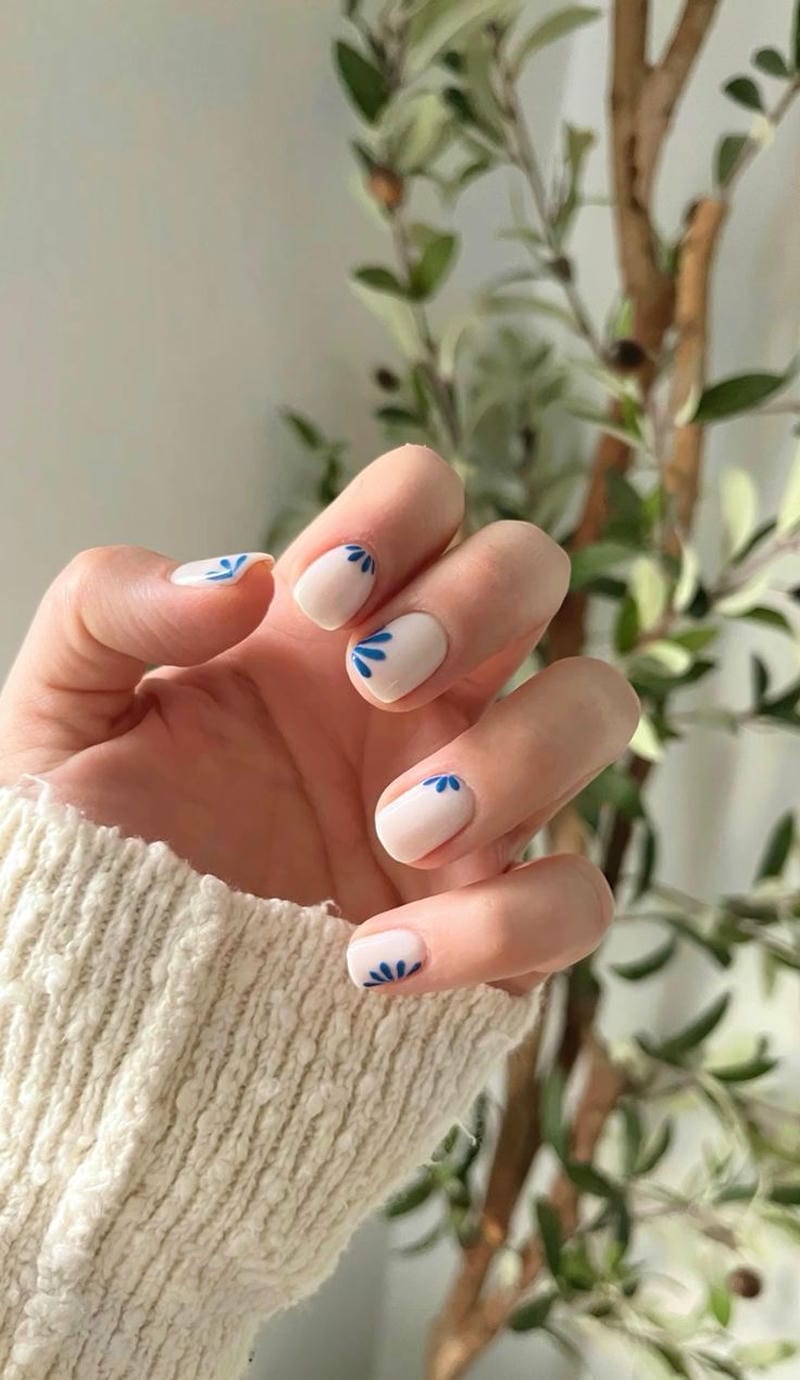 nail tay màu trắng nổi bật