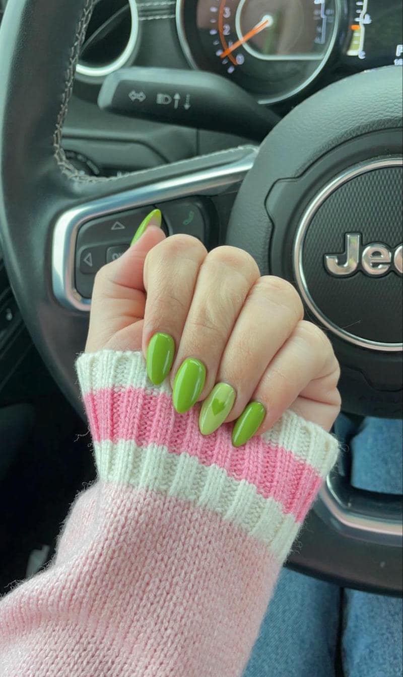 nail tay màu xanh lá đẹp