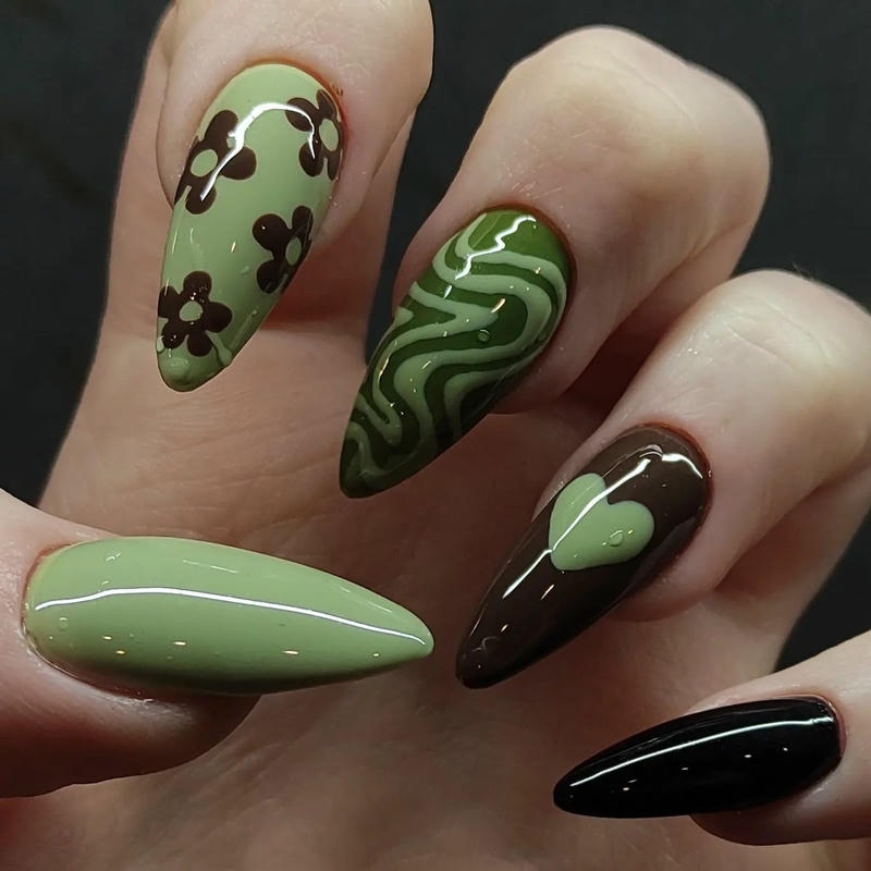 nail tay màu xanh lá long lanh