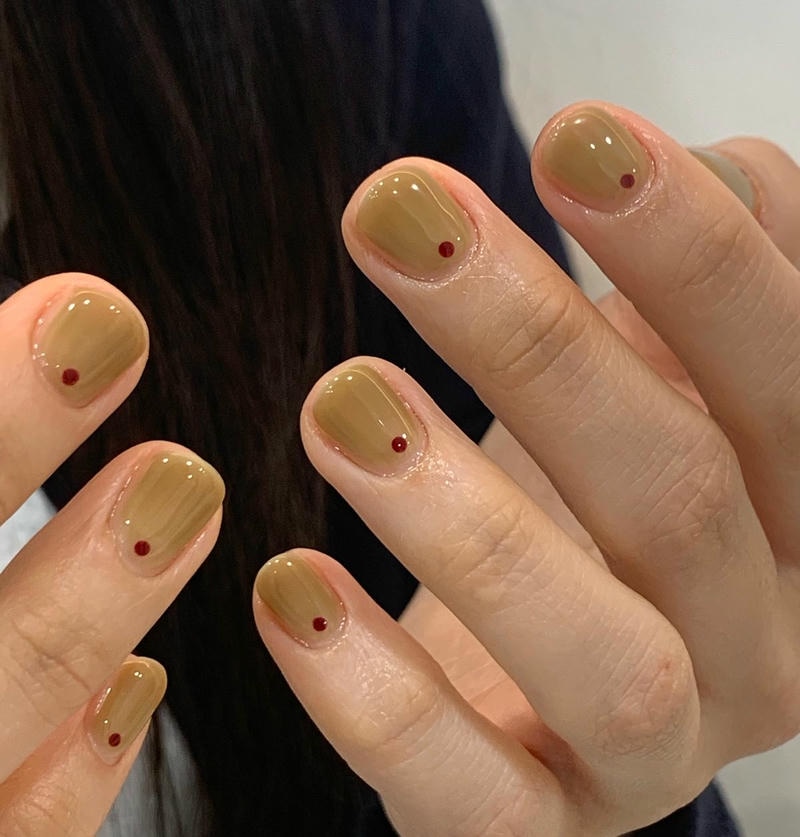 nail tay ngắn hot trend