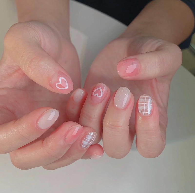 nail tay trái tim cực hot