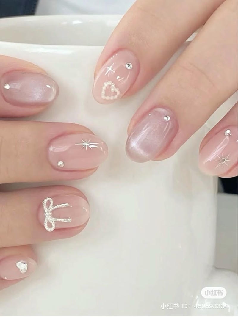 nail tay trái tim mới nhất